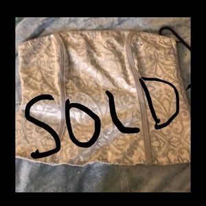 PRICE FIRM Black/White sexy medium white bustier